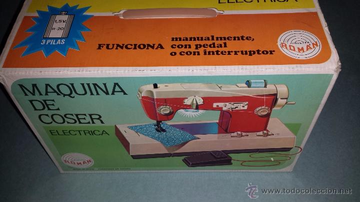 Juguetes antiguos: MAQUINA DE COSER marca ROMAN - nueva
