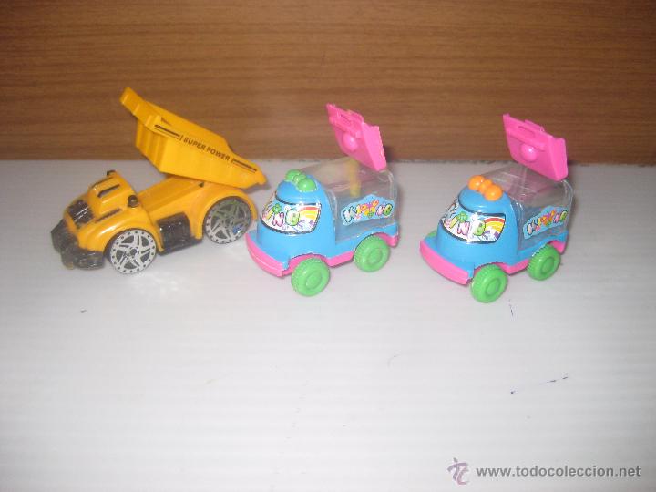 Juguetes antiguos: 3 camioncitos pl&aacute;stico - Foto 1