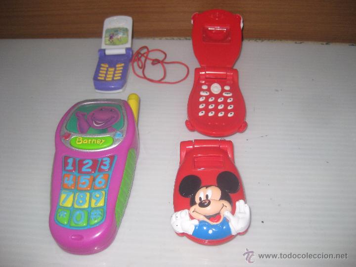 Juguetes antiguos: 4 tel&eacute;fonos - Foto 1