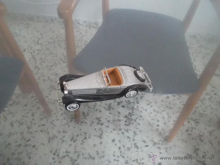 Juguetes antiguos: coche de guisval - Foto 1