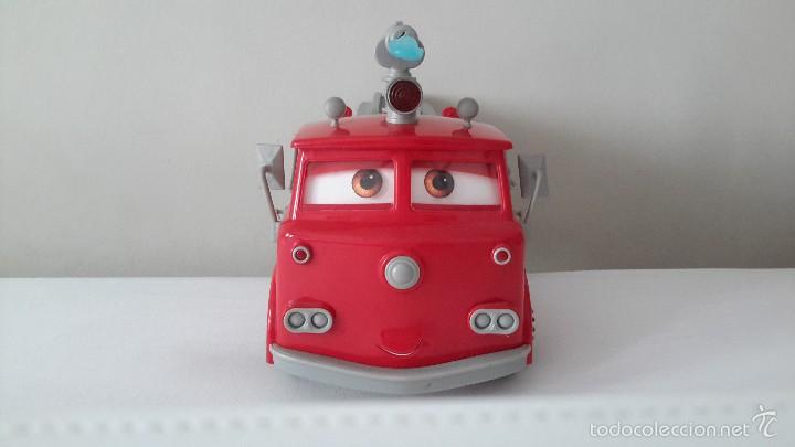 Juguetes antiguos: DISNEY PIXAR. CAMION DE BOMBEROS GRANDE. - Foto 2