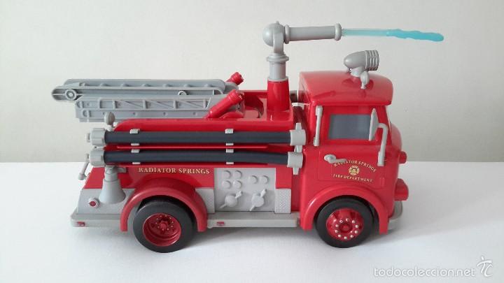 Juguetes antiguos: DISNEY PIXAR. CAMION DE BOMBEROS GRANDE. - Foto 3