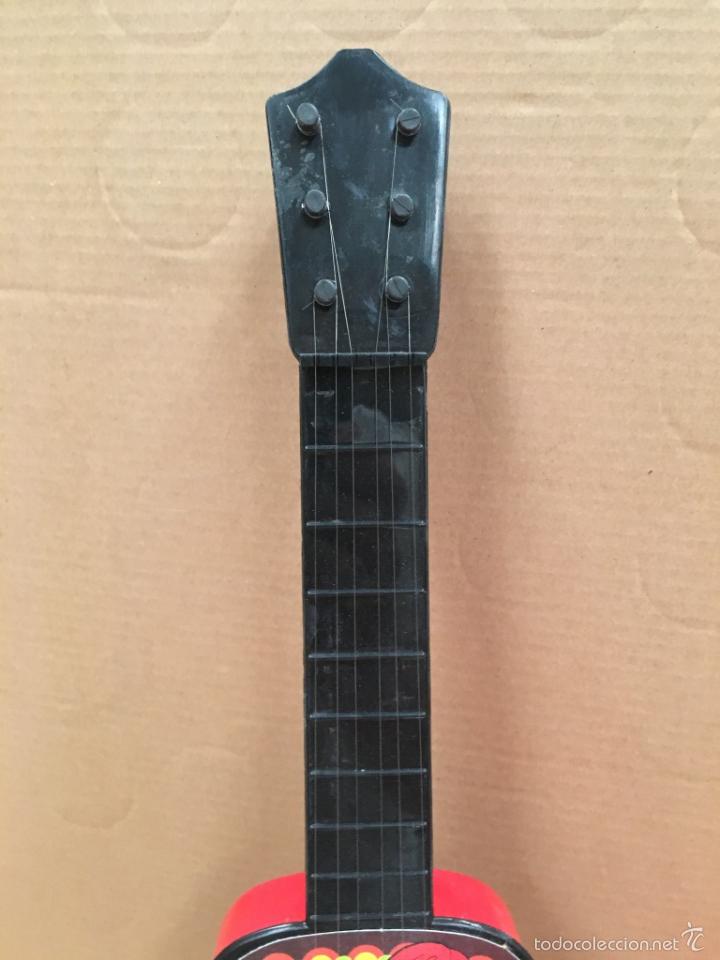 Juguetes antiguos: GUITARRA DE JUGUETE DE GISBERT - Foto 4