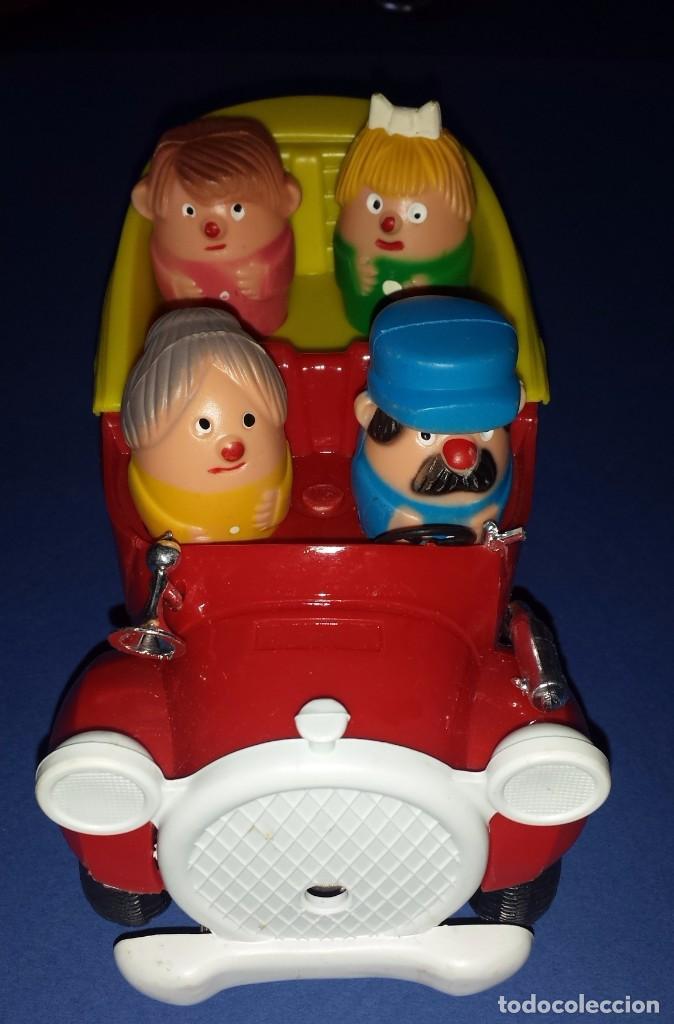 Juguetes antiguos: COCHE DE CORAMA con FIGURAS - Foto 3