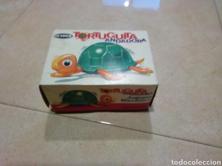 Juguetes antiguos: Tortuguita andadora geyper - Foto 1