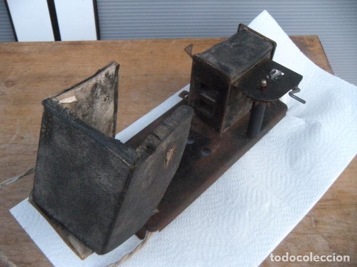 Juguetes antiguos: PROYECTOR DE CINE NIC - Foto 5
