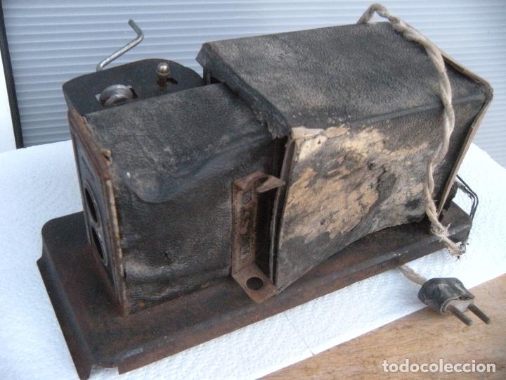 Juguetes antiguos: PROYECTOR DE CINE NIC - Foto 6