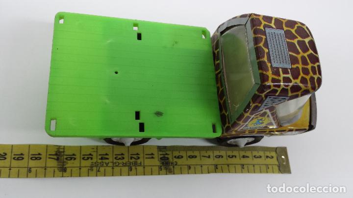 Juguetes antiguos: CAMI&Oacute;N HOJALATA CENTAURO - Foto 11
