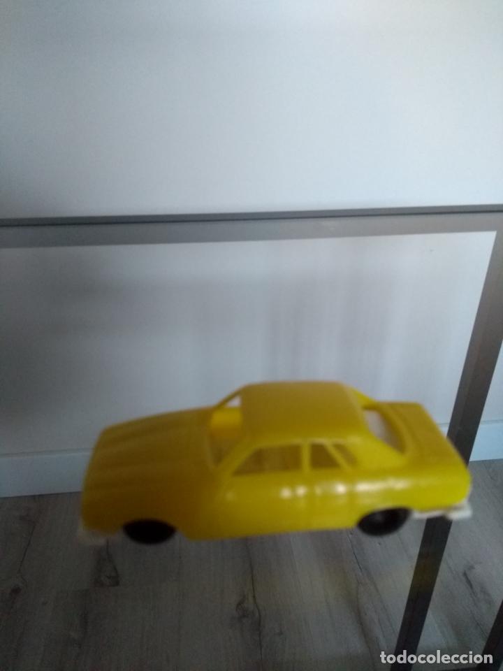 Juguetes antiguos: ANTIGUO COCHE JISA........ - Foto 4