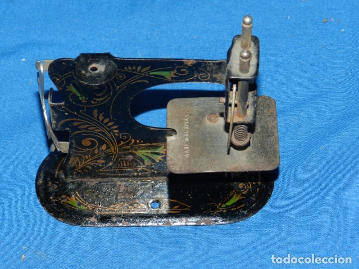 b34) maquina de coser de juguete antigua , des - Compra venta en  todocoleccion