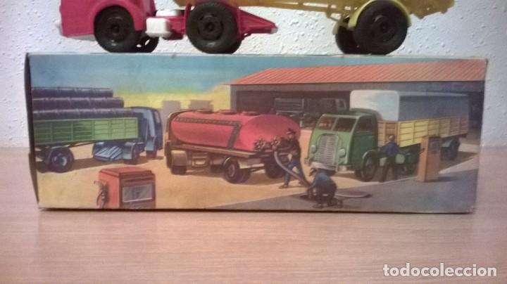 Juguetes antiguos: Camion panhard raro - Foto 2