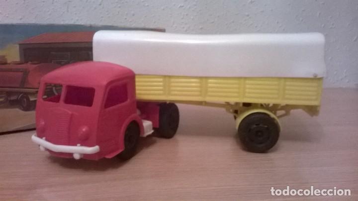 Juguetes antiguos: Camion panhard raro - Foto 3