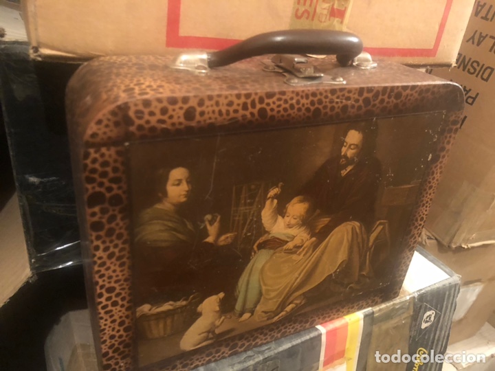 Juguetes antiguos: Malet&iacute;n madera 1930 - Foto 1