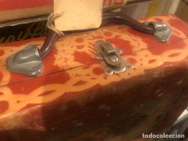 Juguetes antiguos: Maletin de madera 1930 perros - Foto 2