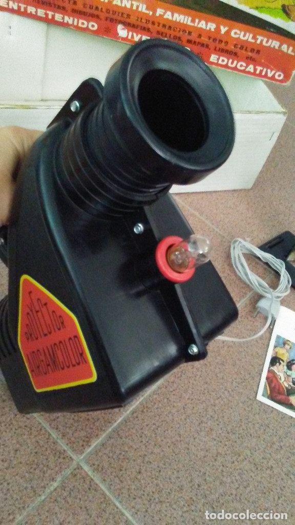Juguetes antiguos: PROYECTOR AIRGAMCOLOR - Foto 4