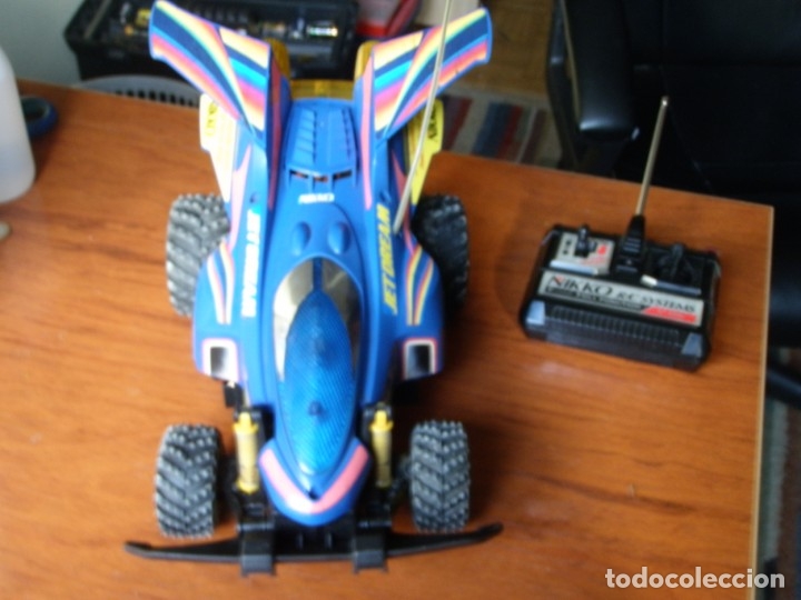 Buggy Nikko Jet Dream 1:16 – Bleu/violet, 2 Roues, Neuf En Boîte (piles Incluses)