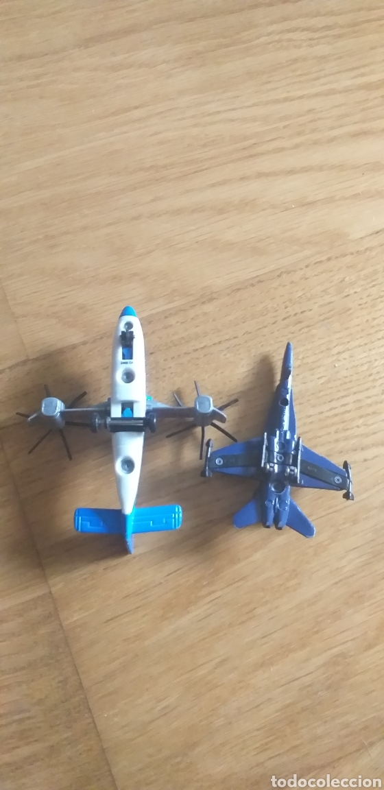 Juguetes antiguos: Aviones de metal - Foto 1