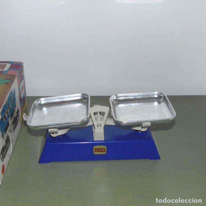 Juguetes antiguos: Balanza Eureka completa en caja. - Foto 5