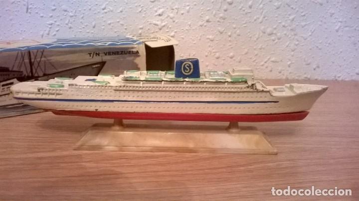 Juguetes antiguos: Anguplas mini-chips barco Venezuela - Foto 3