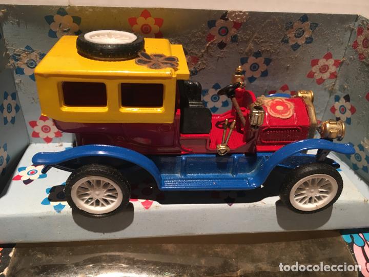 Juguetes antiguos: COCHE HIPPYS DE GUISVAL - Foto 2