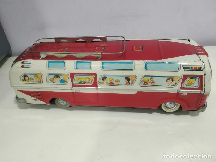 Juguetes antiguos: ANTIGUO AUTOBUS FUNCIONANDO  DE EGE - Foto 1