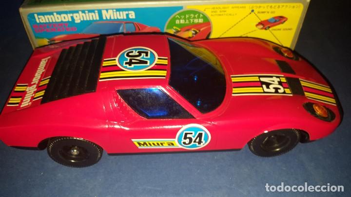 Juguetes antiguos: LAMBORGHINI MIIURA - Foto 2