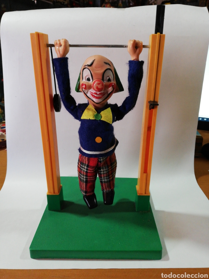Juguetes antiguos: PAYASO ACROBATA MECANICO - Foto 1
