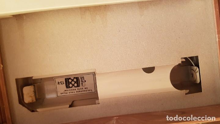 Juguetes antiguos: Maquina de coser Eureka - Foto 6