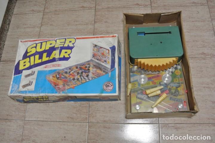 Juguetes antiguos: SUPER BILLAR ELECTRICO DE RIMA - Foto 9