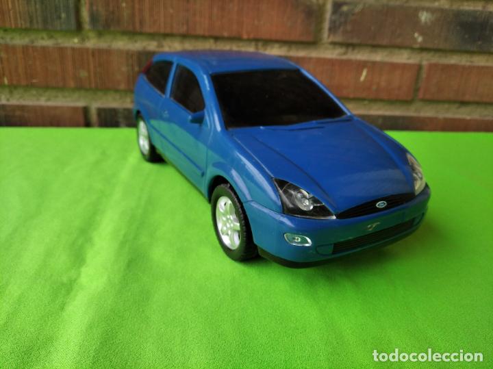 Juguetes antiguos: FORD FOCUS GRANDE DE LA MARCA SIMBA DICKIE - Foto 2