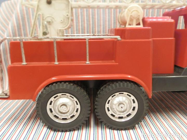 Juguetes antiguos: ANTIGUO CAMI&Oacute;N BOMBEROS CEFA - Foto 2