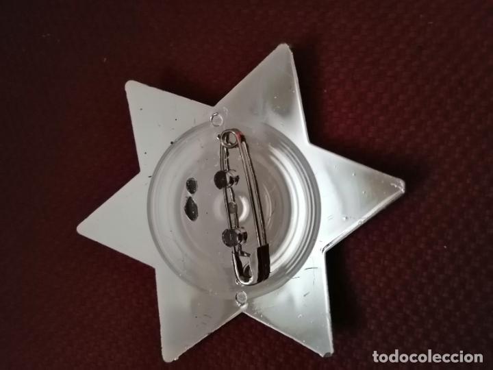 Juguetes antiguos: ANTIGUA ESTRELLA DE SHERIFF - Foto 2