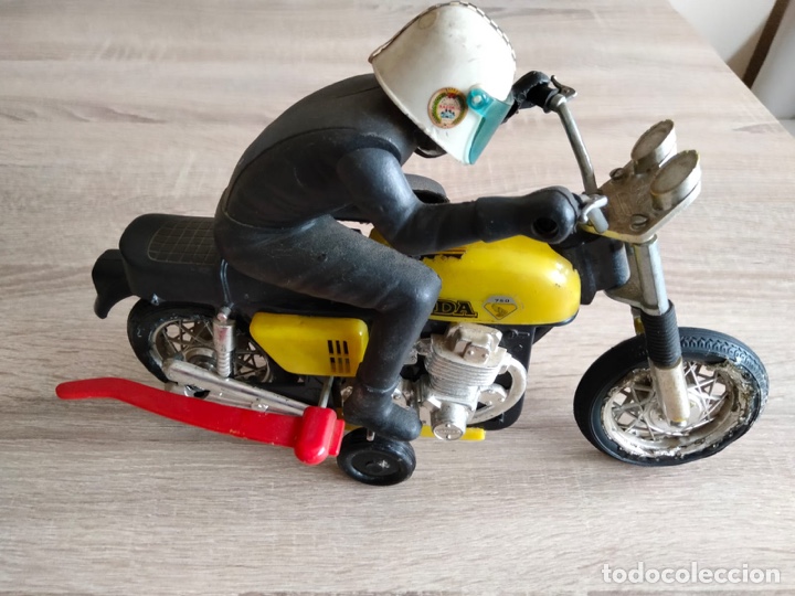 Juguetes antiguos: MOTO NACORAL FUNCIONA - Foto 1