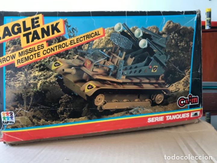 Juguetes antiguos: Tanque CLIM &Aacute;GUILA con caja y complementos - Foto 1