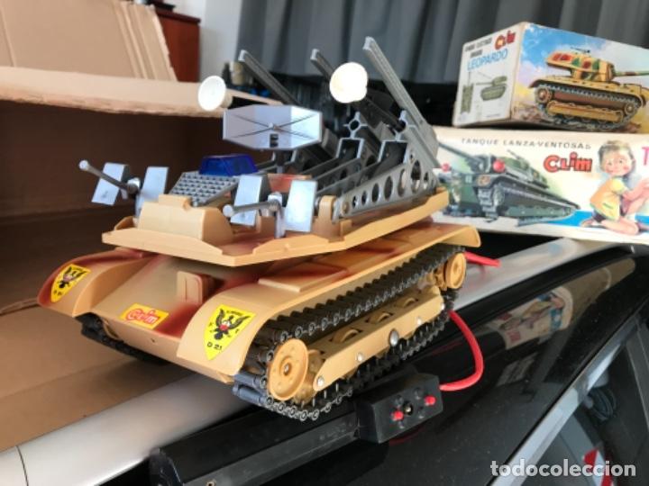 Juguetes antiguos: Tanque CLIM &Aacute;GUILA con caja y complementos - Foto 2