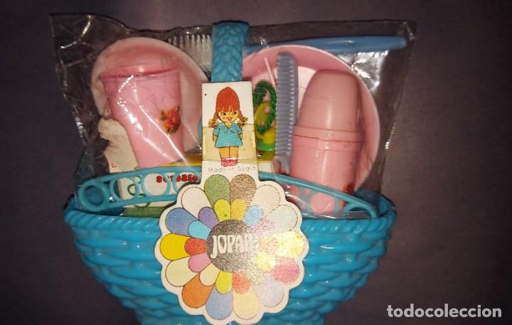 Juguetes antiguos: CESTILLO PELUQUERIA CON MUCHOS ACCESORIOS , JUGUETES MEZQUITA ( AÑOS 70 ) UN TIPICO DEL QUIOSCO
