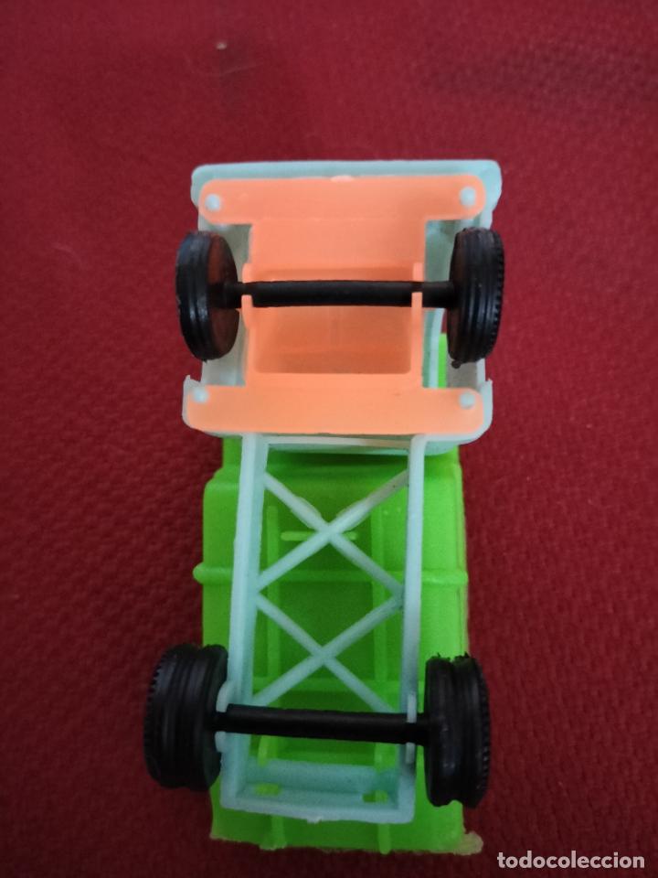 Juguetes antiguos: ANTIGUO CAMION JISA - Foto 4