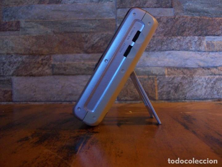 Juguetes antiguos: Televisi&oacute;n port&aacute;til Casio 970 C - Foto 3
