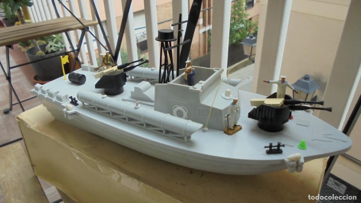 Juguetes antiguos: Torpedo schnell boot TSB76 marca Antriebe - Foto 12