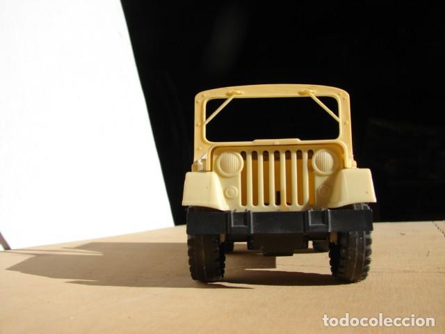 Juguetes antiguos: JEEP BEIGE DE MOLTO - Foto 4