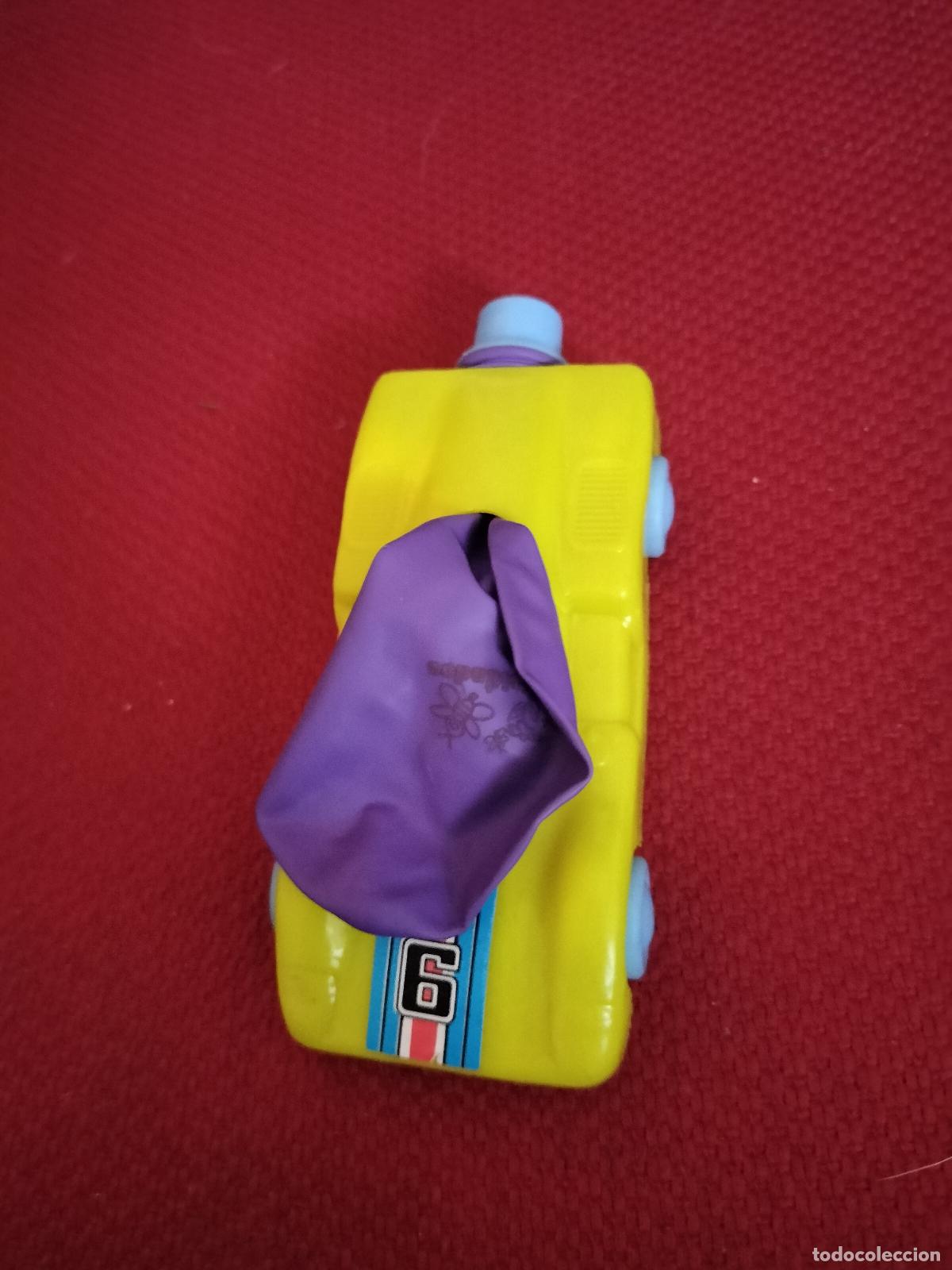 Juguetes antiguos: antiguo coche globo - Foto 1