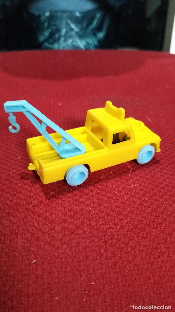 Juguetes antiguos: Antiguo coche t&iacute;pico de los kioscos - Foto 3