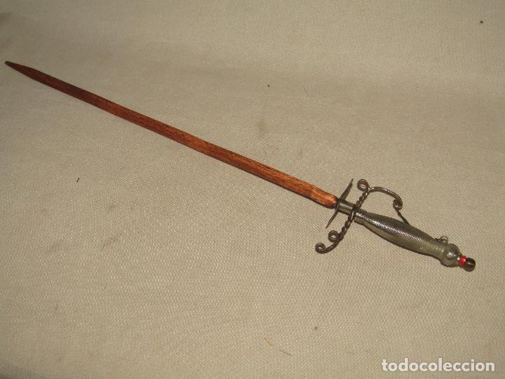 curiosa espada tipo katana con vaina de madera - Compra venta en  todocoleccion
