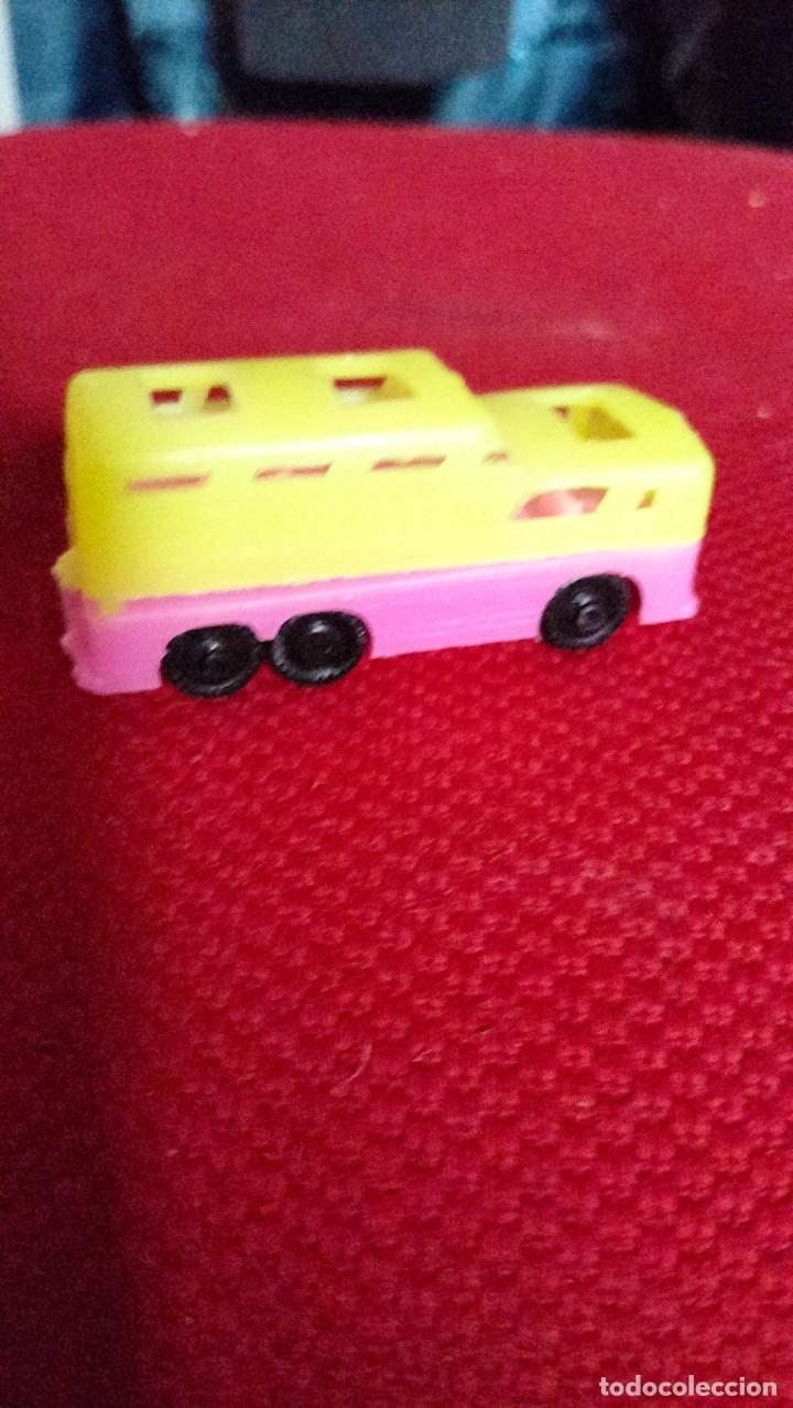 Juguetes antiguos: ANTIGUO COCHE TIPICO DE LOS KIOSKOS - Foto 1