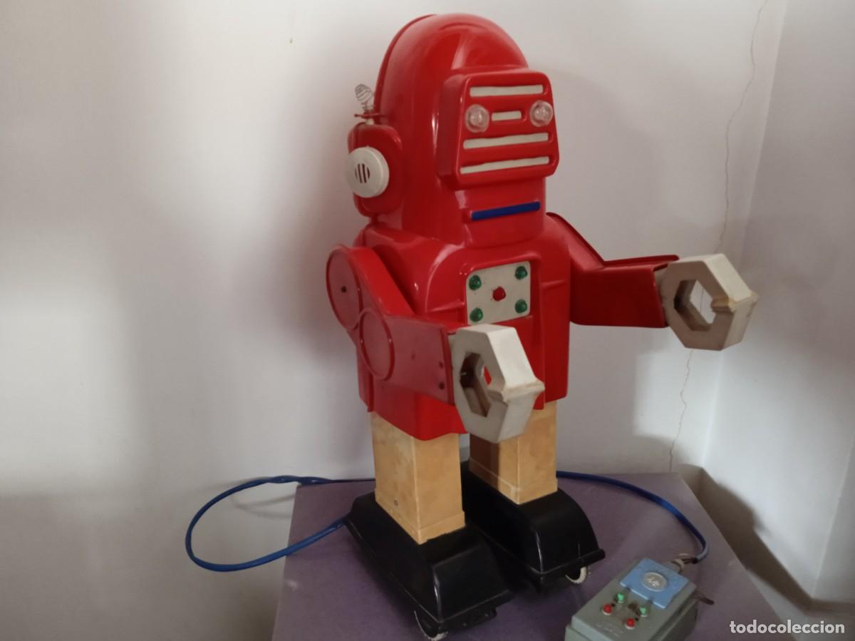 Juguetes antiguos: ROBOT: ROBOTINO, de JEFE - Foto 5