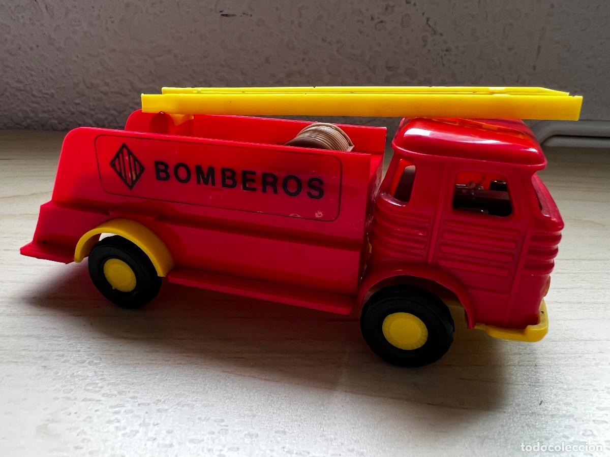Juguetes antiguos: CAMION PEGASO BOMBEROS PLASTICO - Foto 3
