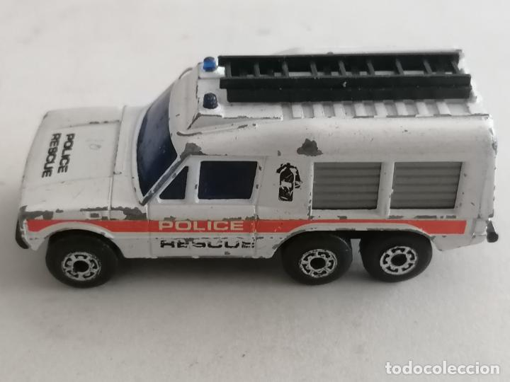 Juguetes antiguos: COCHE CARMICHAEL COMMANDO, ESCALA 1/75, MATCHBOX - Foto 2