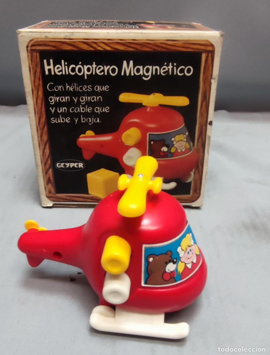Juguetes antiguos: Helicoptero magn&eacute;tico de Geyper - Foto 1