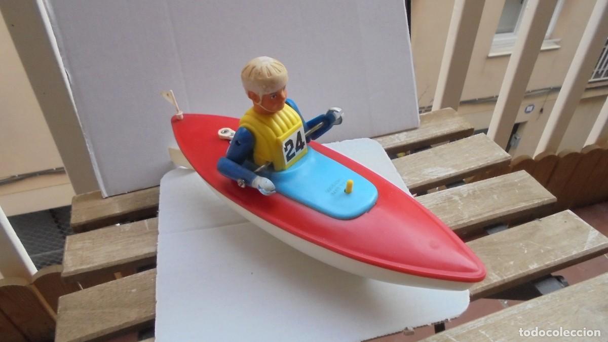 Juguetes antiguos: canoa barco plastico marca gege - Foto 5