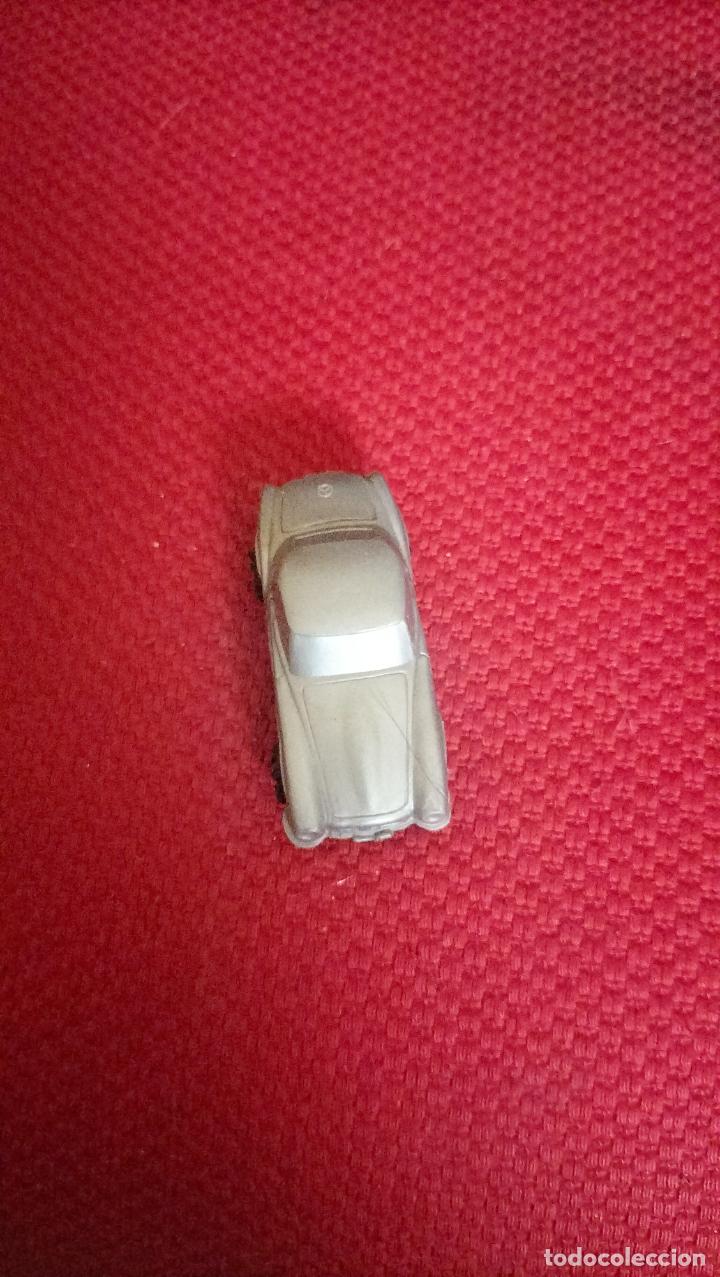 Juguetes antiguos: ANTIGUO COCHE DE PLASTICO - Foto 2